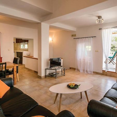 Lovely Home In Kotor With Wifi Esterno foto