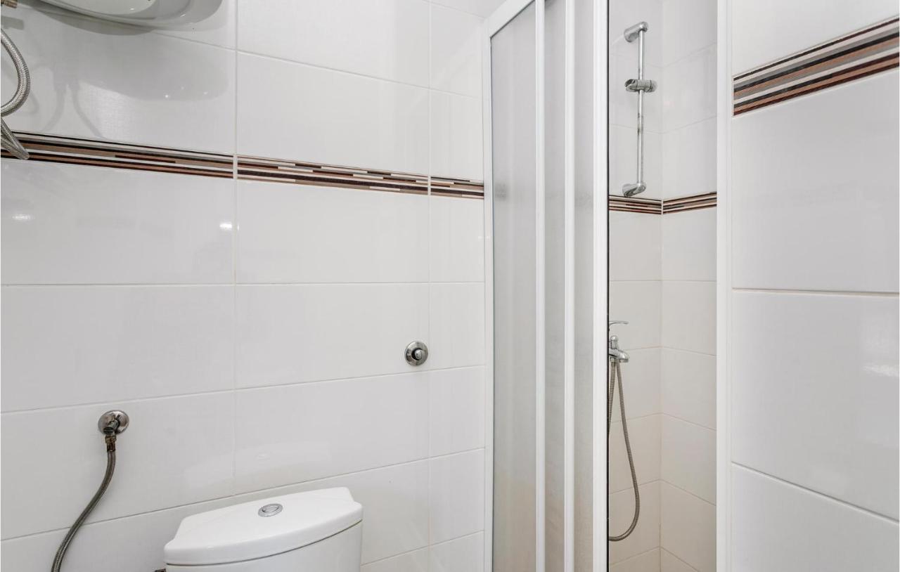 Lovely Home In Kotor With Wifi Esterno foto